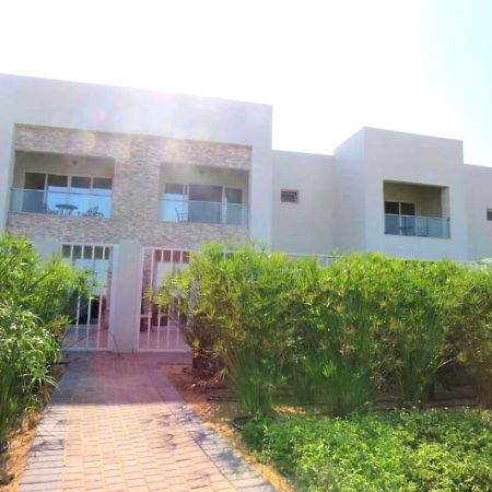 Holiday Home 3 Bedroom Seaview Ras al-Khaimah Exterior foto