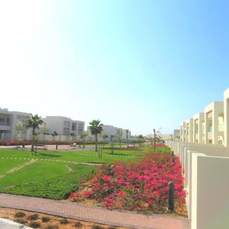 Holiday Home 3 Bedroom Seaview Ras al-Khaimah Exterior foto